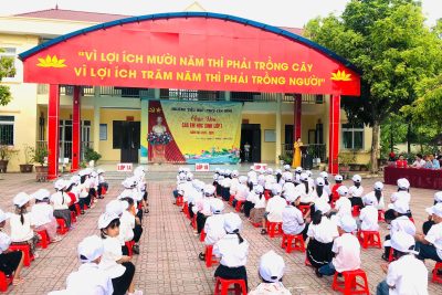 Trường Tiểu học – Trung học cơ sở Yên Bình long trọng tổ chức Lễ chào đón các em học sinh lớp 1 và lớp 9 năm học 2025 – 2026
